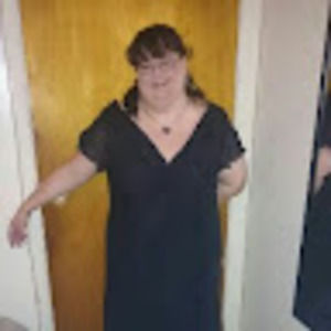 Meet your Posher, Leanne